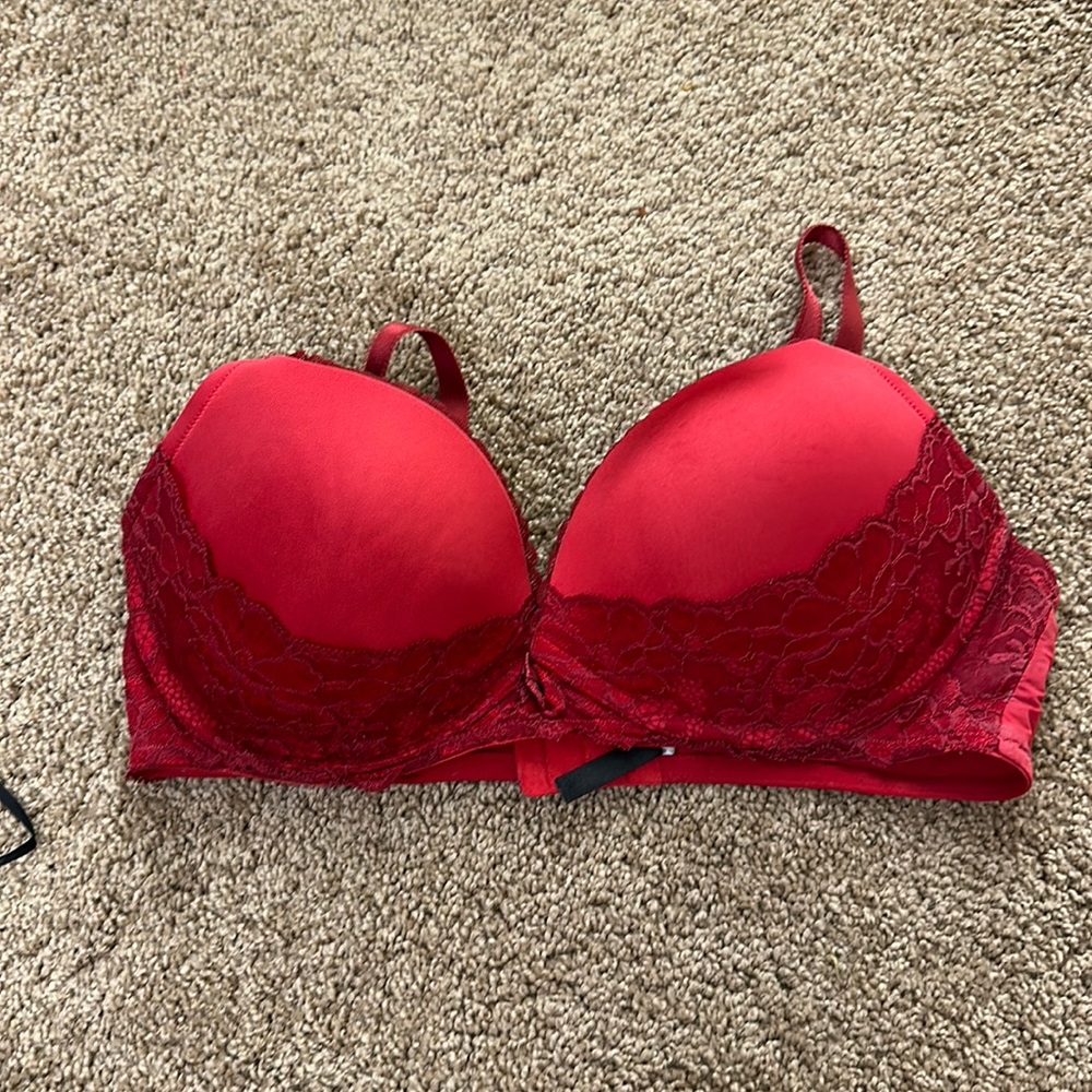 Sexy red push up bra